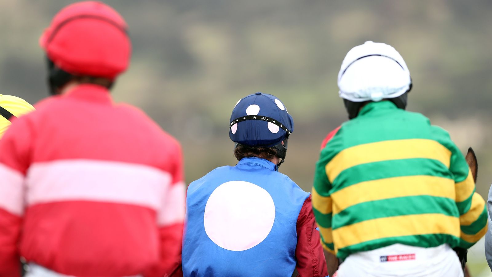 Cheltenham Day 1 Race-by-Race Guide: Champion Hurdle & More